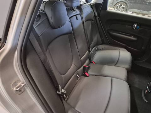 MINI Clubman 2023 z Francji