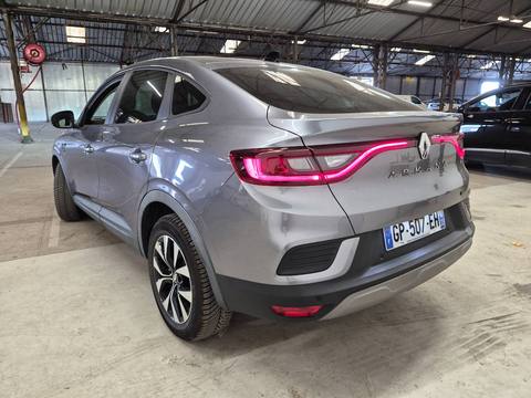 Renault Arkana 2023 z Francji