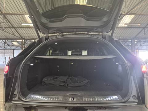 Land Rover Range Rover Velar 2022 z Francji