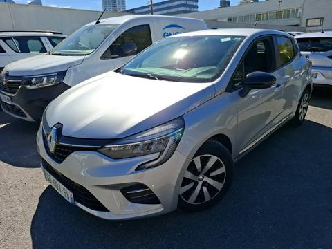 Renault Clio 2023 z Francji