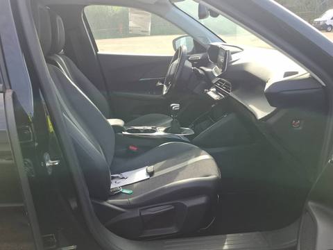 Peugeot 2008 2021 z Francji