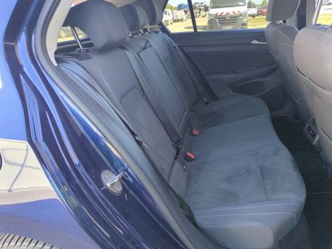 Volkswagen Golf 2023 z Francji