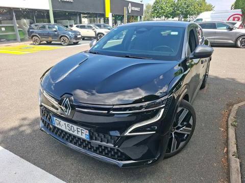 Renault Megane E-Tech 2022 z Francji