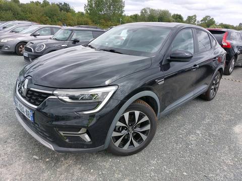 Renault Arkana 2023 z Francji