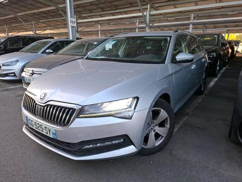 Skoda Superb 2022 z Francji